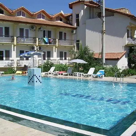 Hotel Junior Ozalp